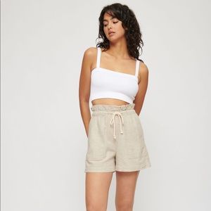 NWT Dynamite Amaya paperbag short with drawstring. Size L